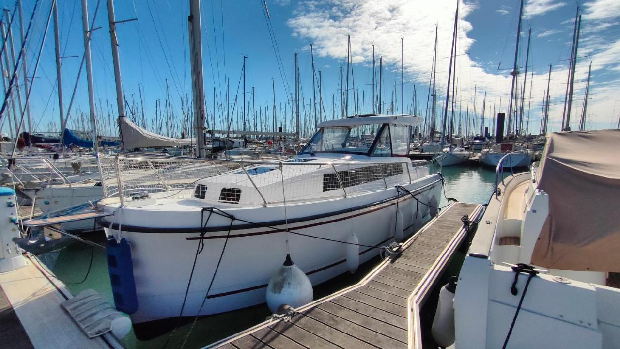 מלון La Rochelle Sur L'Eau מראה חיצוני תמונה
