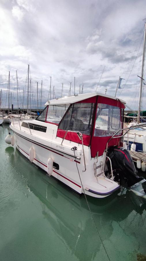 מלון La Rochelle Sur L'Eau מראה חיצוני תמונה