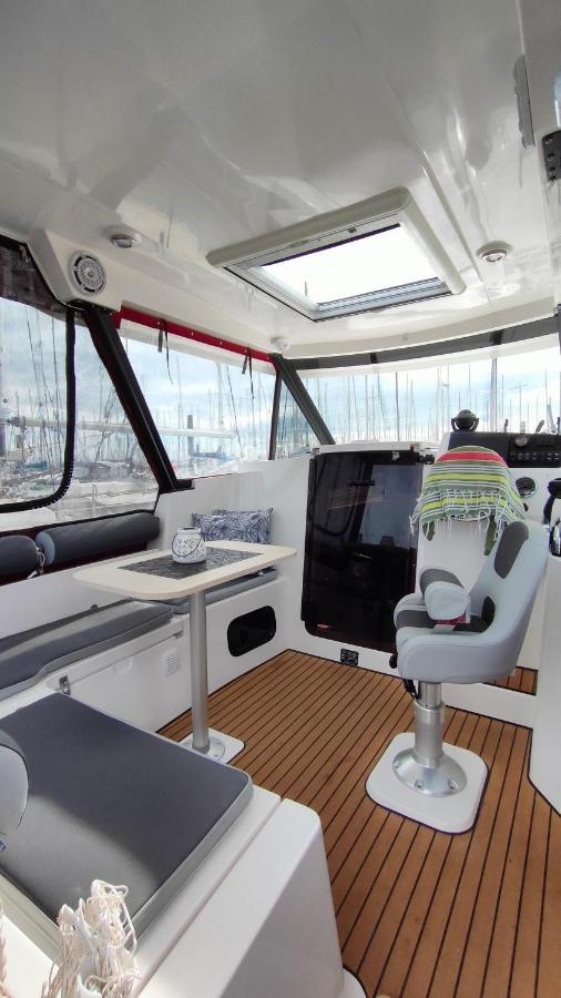 מלון La Rochelle Sur L'Eau מראה חיצוני תמונה