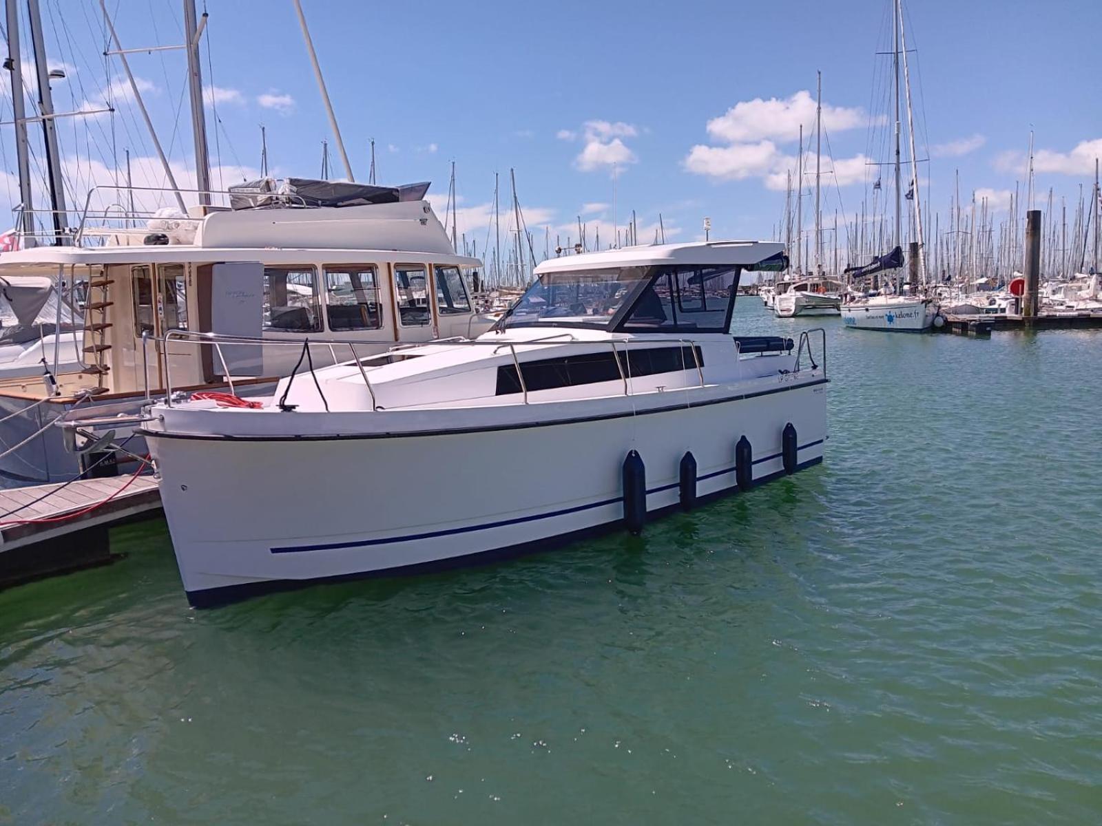 מלון La Rochelle Sur L'Eau מראה חיצוני תמונה